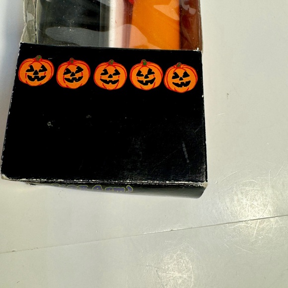 NWT. Vintage Halloween Taper Candles skeleton and black cat in Pumpkin 2 Set 10" - Picture 3 of 15